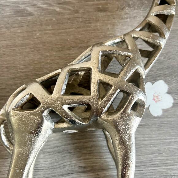 Vintage Steel Silver Metal Hollow Modern Art Giraffe Statue Made in India EUC - Picture 7 of 8